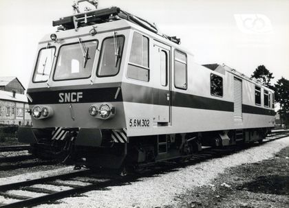 Autorail EMC