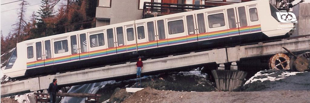 BOURG-SAINT-MAURICE. Fan de Retour vers le futur, il roule en