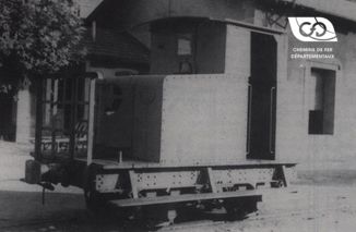 Les premiers essais ; le tracteur Petolat des C.F.D. Les premiers essais ; le tracteur Petolat des C.F.D.