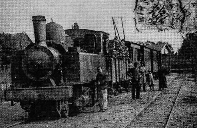 Locomotive 130 Saint-Léonard n° 84 au dépot de Mortcerf