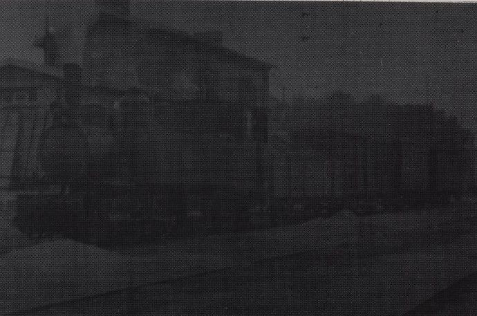 Locomotive Mallet n° 43 au départ de la gare de Montereau