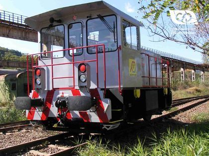 Petroutilaj construit, rénove et répare tout type de matériel roulant ferroviaire.